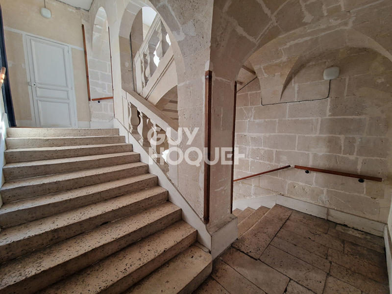 Appartement - 60 m² - 2 pièces