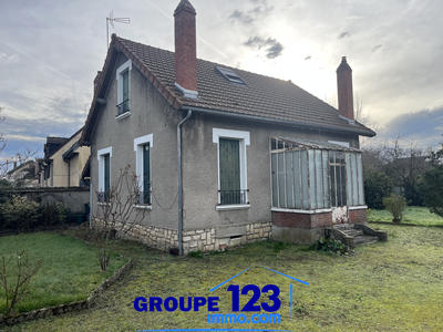 Maison - 102 m² - 5 pièces