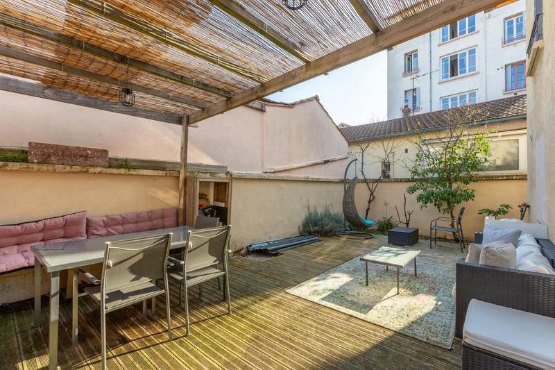 Maison - 92 m² - 3 pièces
