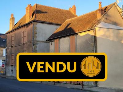 Immeuble - 195 m² - 6 pièces