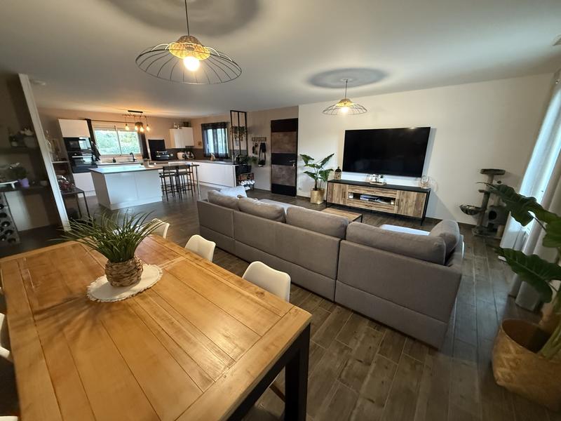 Villa - 167 m² - 5 pièces