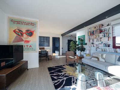 Appartement - 90 m² - 3 pièces