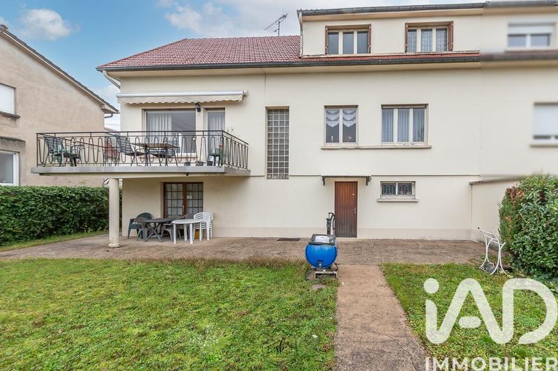 Maison - 194 m² - 7 pièces