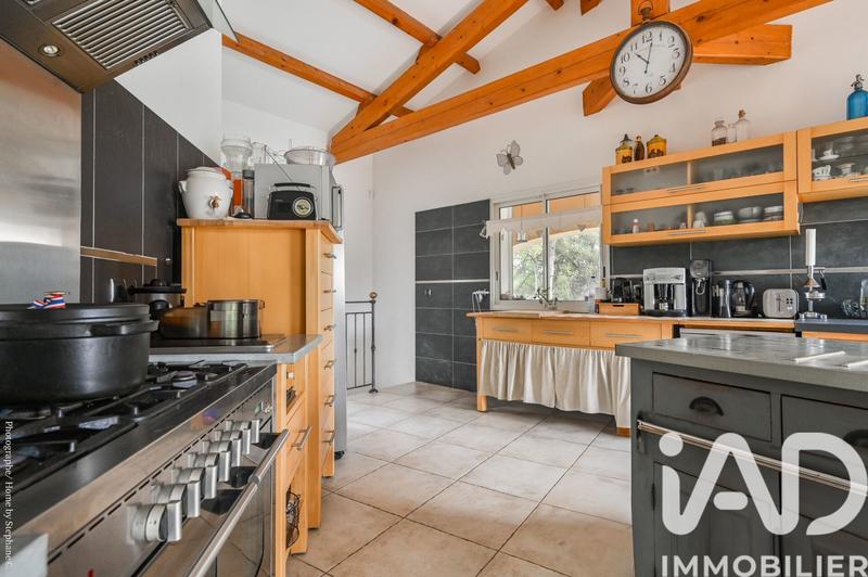 Maison - 210 m² - 7 pièces