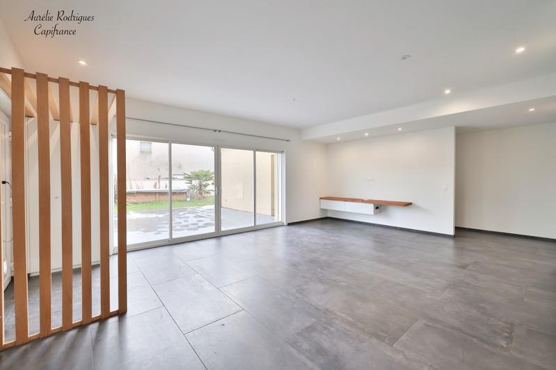 Maison - 147 m² - 5 pièces