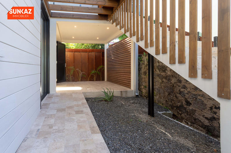 Appartement - 90 m² - 4 pièces