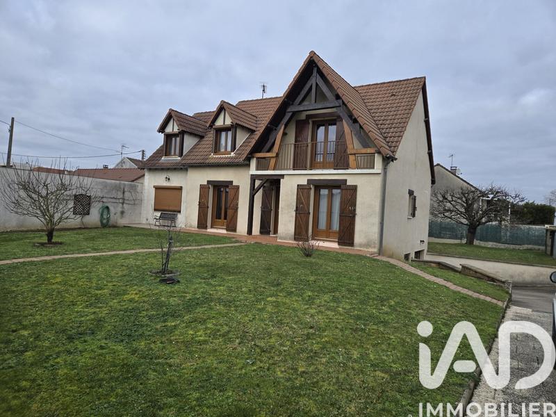 Maison - 155 m² - 5 pièces
