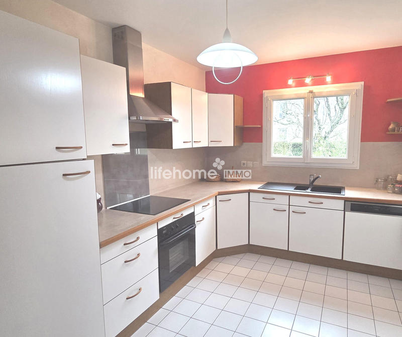 Maison - 90 m² - 4 pièces