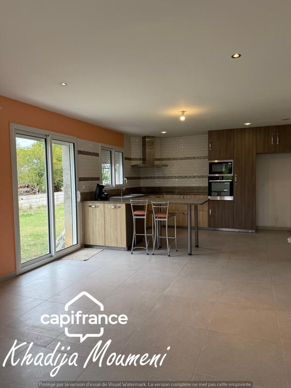 Maison - 138 m² - 5 pièces