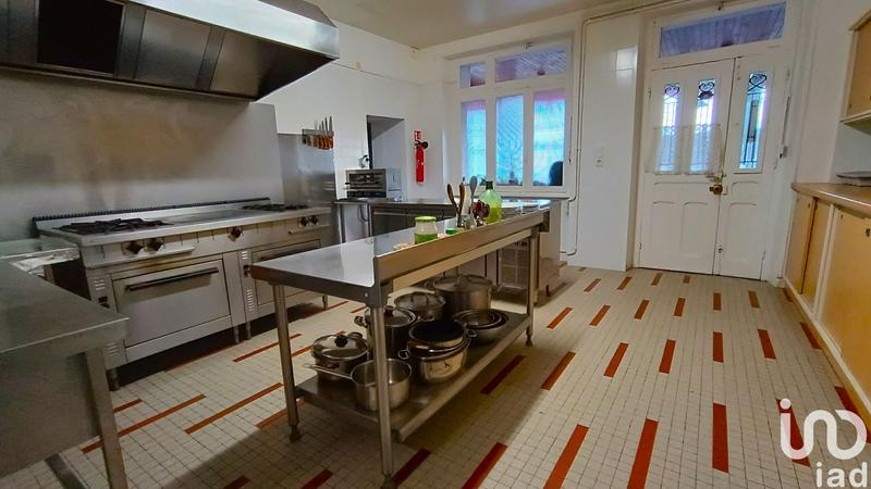 Local commercial - 420 m² - 10 pièces