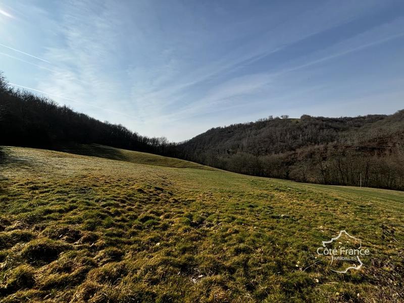 Corps de ferme - 220 m² - 11 pièces