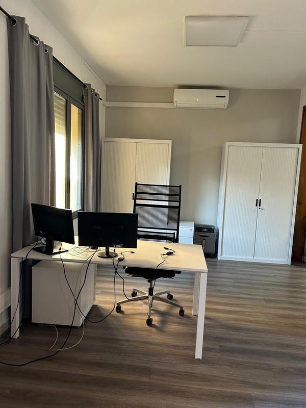 Bureau - 100 m²