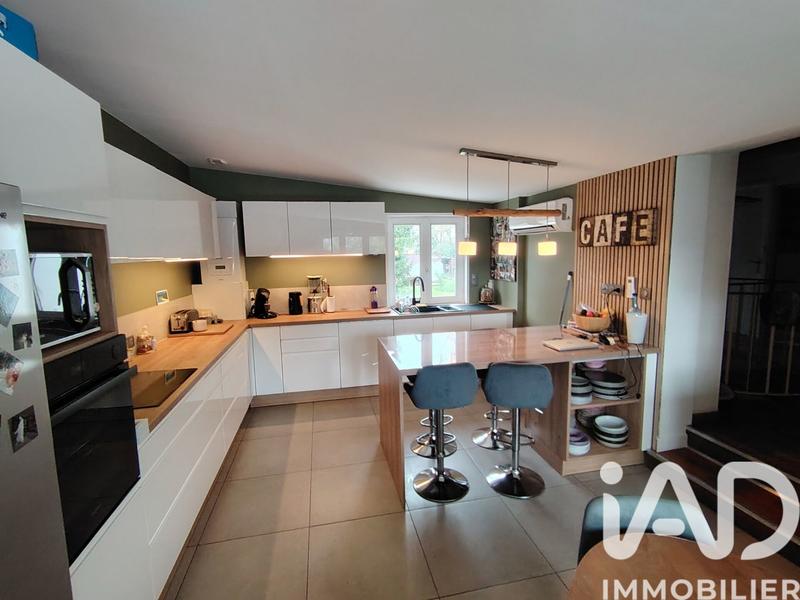 Maison - 150 m² - 5 pièces