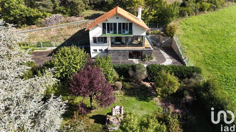 Maison - 152 m² - 5 pièces