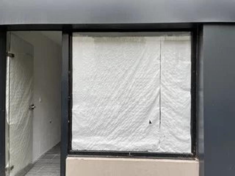 Local commercial - 15 m² - 1 pièce