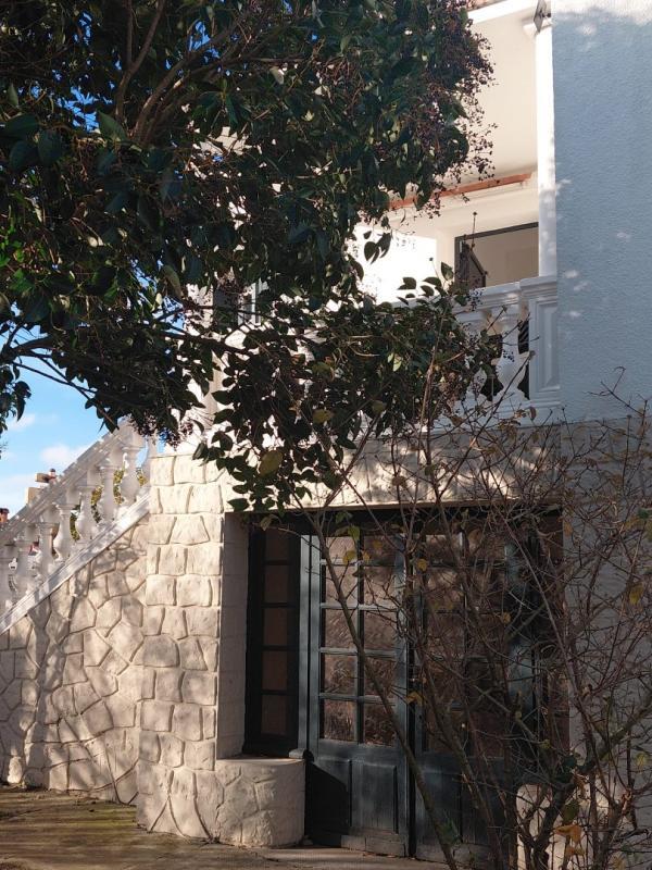 Maison - 198 m² - 8 pièces