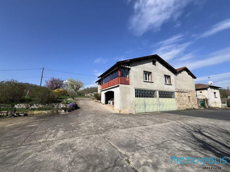 Maison contemporaine - 194 m² - 10 pièces