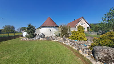 Maison - 195 m² - 7 pièces