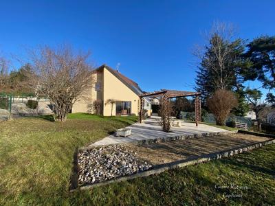 Maison - 170 m² - 6 pièces