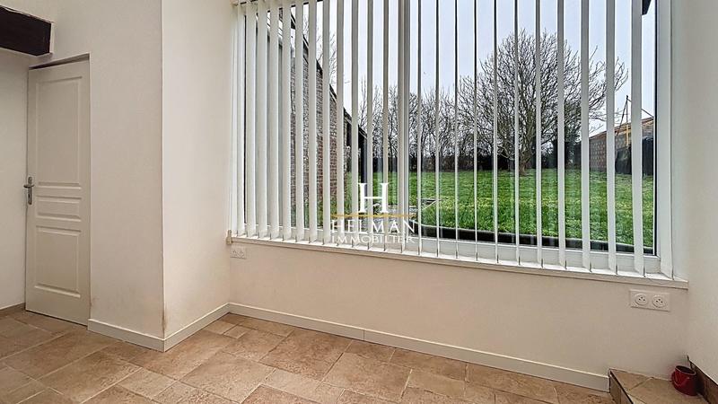 Maison - 207 m² - 7 pièces