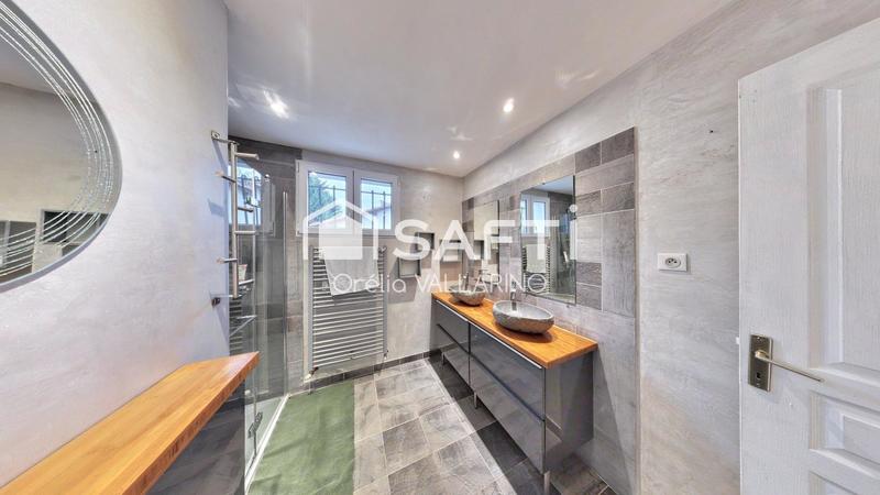 Maison de ville - 150 m² - 4 pièces