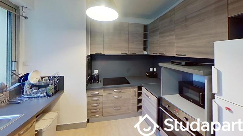 Chambre - 10 m² - 1 pièce