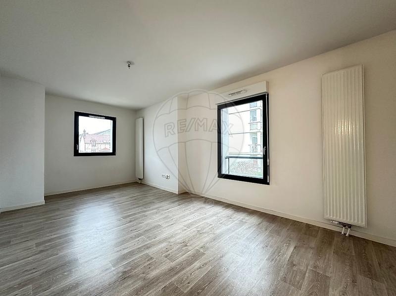 Studio - 33 m² - 1 pièce