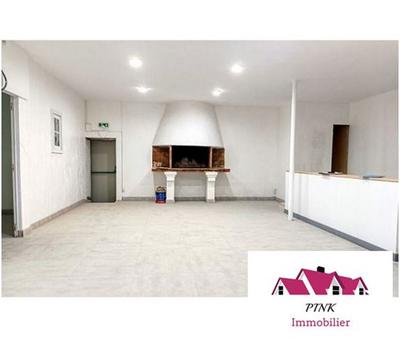 Immeuble - 303 m² - 3 pièces