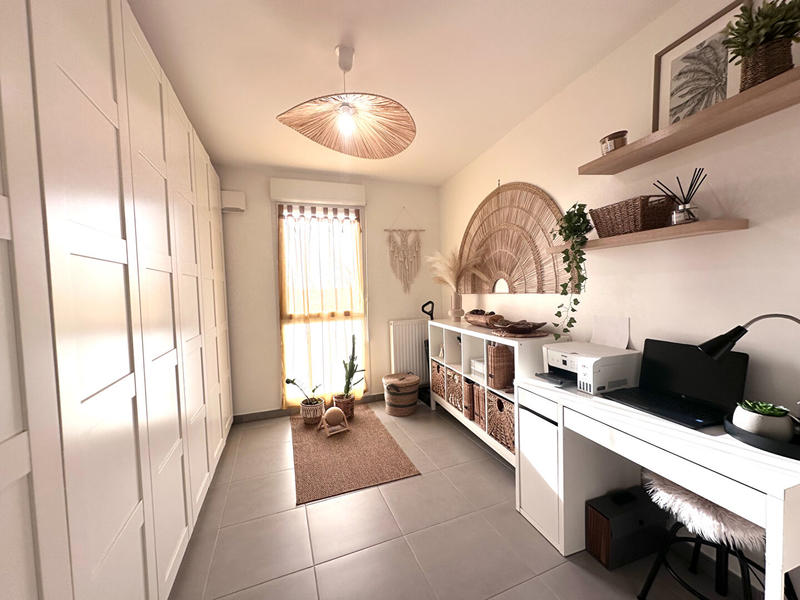 Appartement - 81 m² - 4 pièces