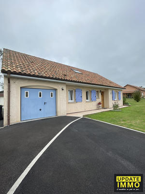 Maison - 134 m² - 9 pièces