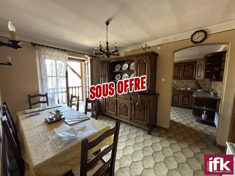 Maison - 161 m² - 6 pièces