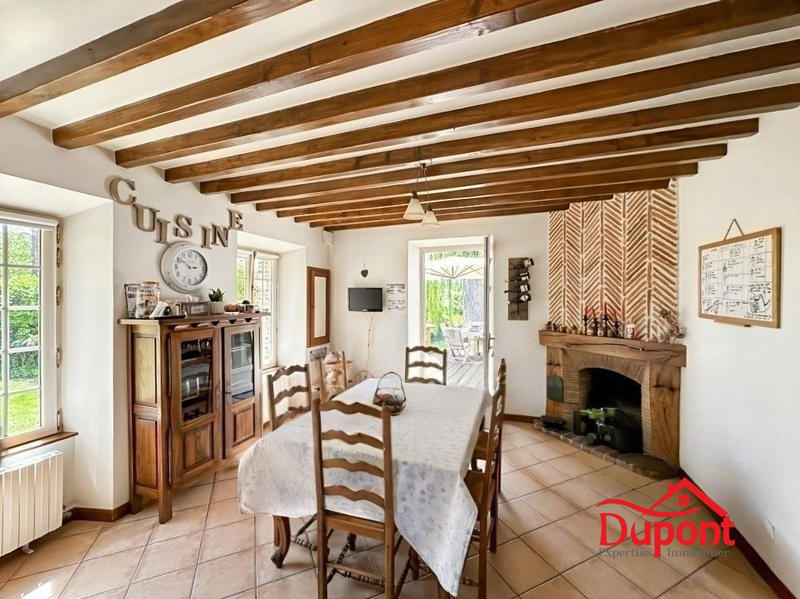 Maison ancienne - 700 m² - 24 pièces