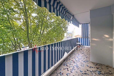 Appartement - 94 m² - 3 pièces