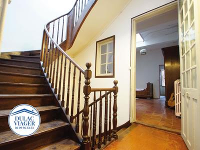 Viager - Maison - 200 m² - 5 pièces