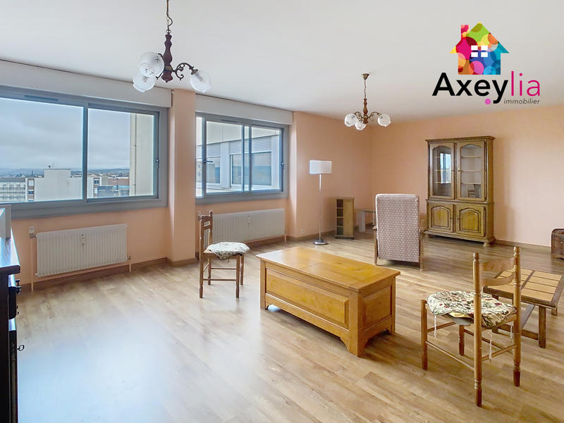 Appartement - 102 m² - 4 pièces