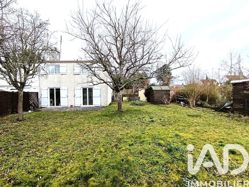 Maison - 93 m² - 4 pièces