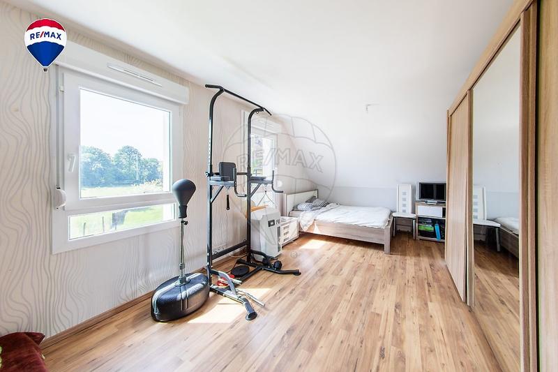 Maison - 140 m² - 4 pièces