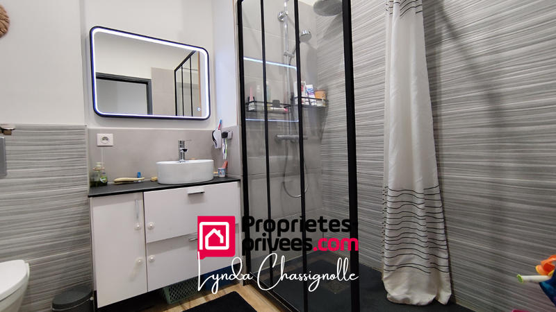 Appartement - 80 m² - 4 pièces