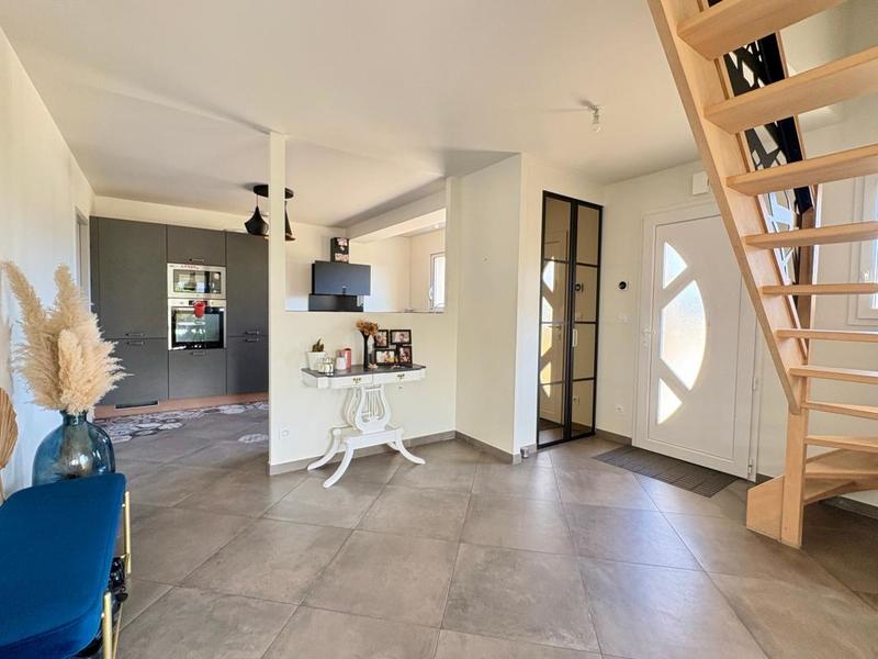 Maison - 135 m² - 5 pièces