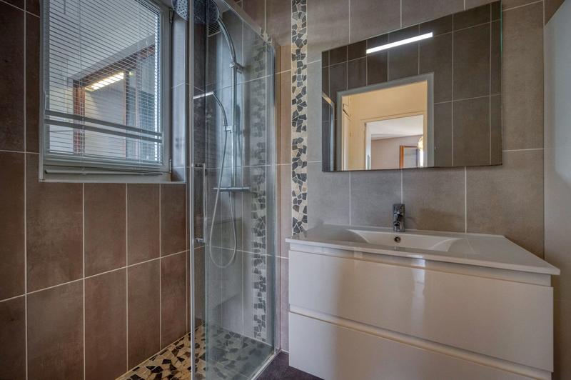 Maison - 213 m² - 5 pièces