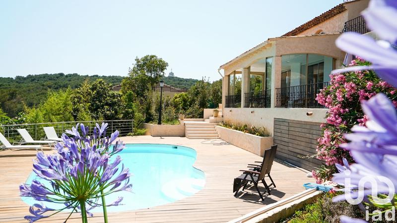 Maison de maîtres - 294 m² - 5 pièces