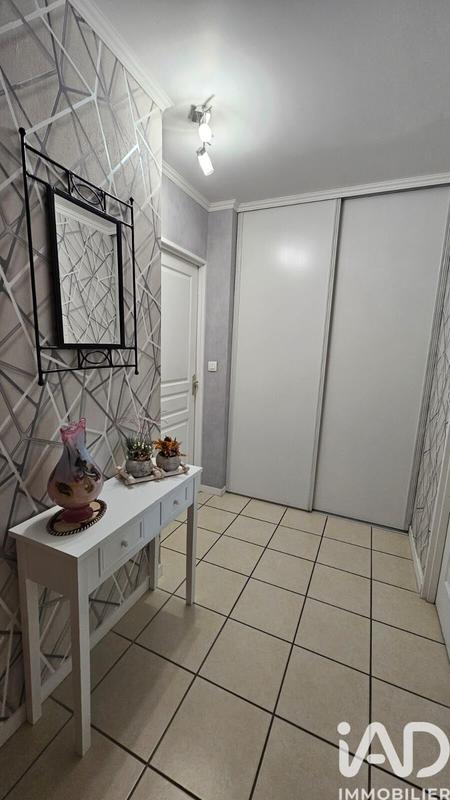 Appartement - 96 m² - 4 pièces