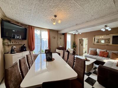 Maison - 100 m² - 5 pièces