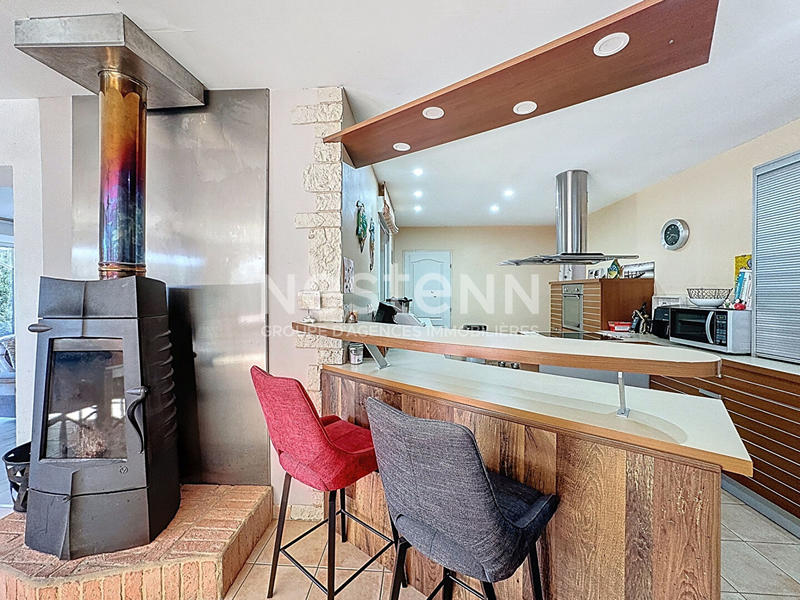 Maison - 157 m² - 6 pièces