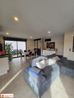 Maison - 127 m² - 5 pièces