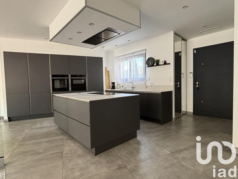 Maison - 158 m² - 5 pièces