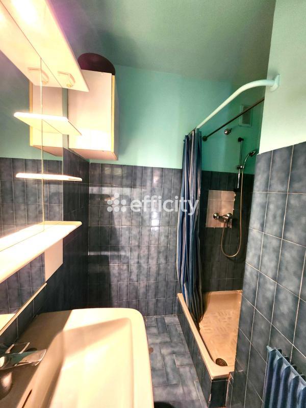 Appartement ancien - 81 m² - 3 pièces