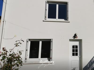 Maison - 93 m² - 6 pièces