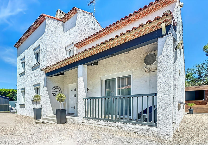 Maison - 121 m² - 5 pièces