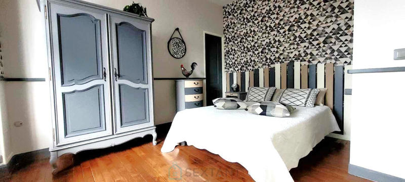 Maison - 140 m² - 6 pièces